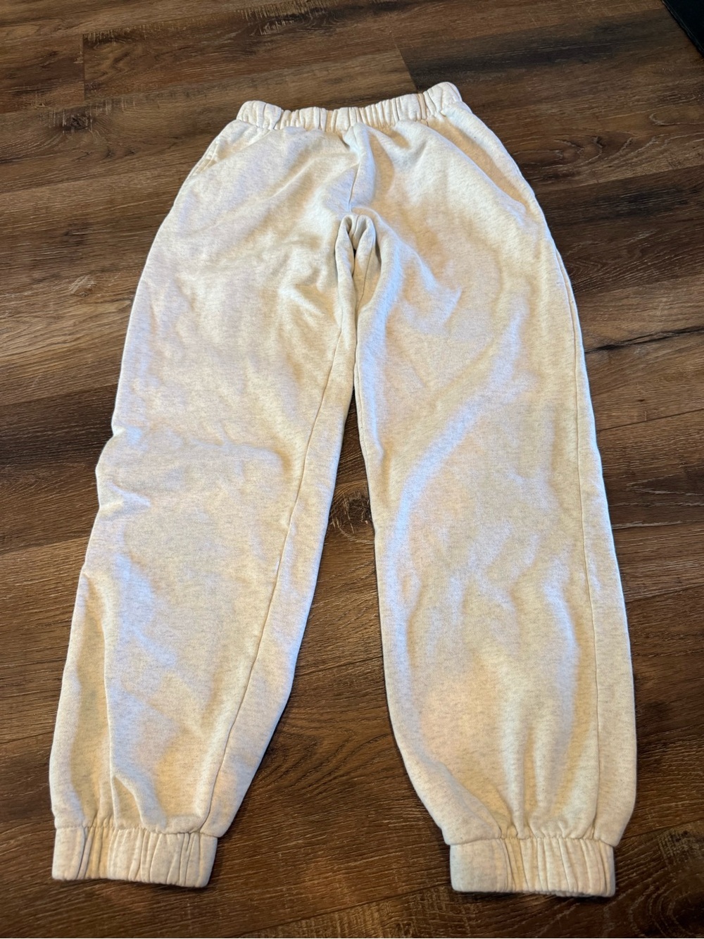 Brandy Melville Light Gray Elastic-Waist Jogger Pants